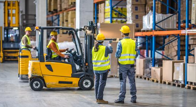 Forklift Supplier in UAE: Key to Streamlining Your Warehouse Operations