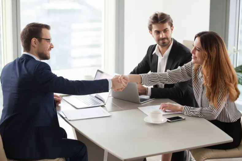 Why a Banking e KYC Platform Is Essential for Secure & Seamless Customer Onboarding in 2025