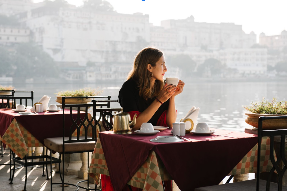 Dining by the Water: Best Dubai Creek Restaurants to Try