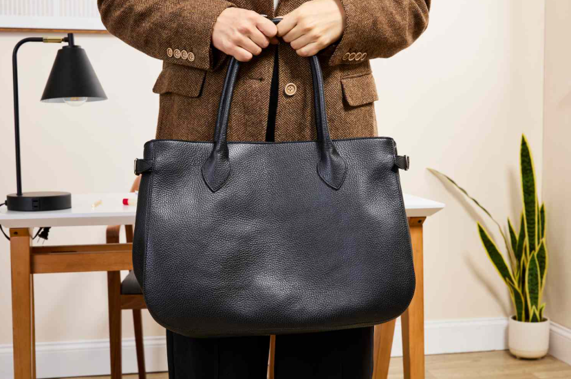 Tote Bags for Work: Where Style Meets Roominess & Professionalism