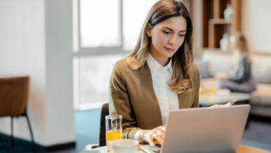 Insights from Industry Leaders: Unlocking Career Growth Through Expert Advice