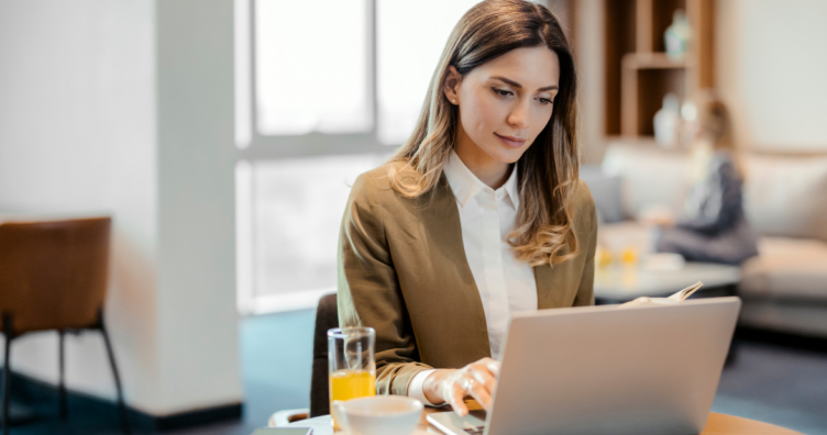 Insights from Industry Leaders: Unlocking Career Growth Through Expert Advice