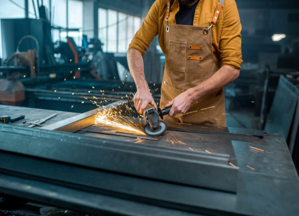 Revolutionizing Metal Fabrication with Modern Machinery