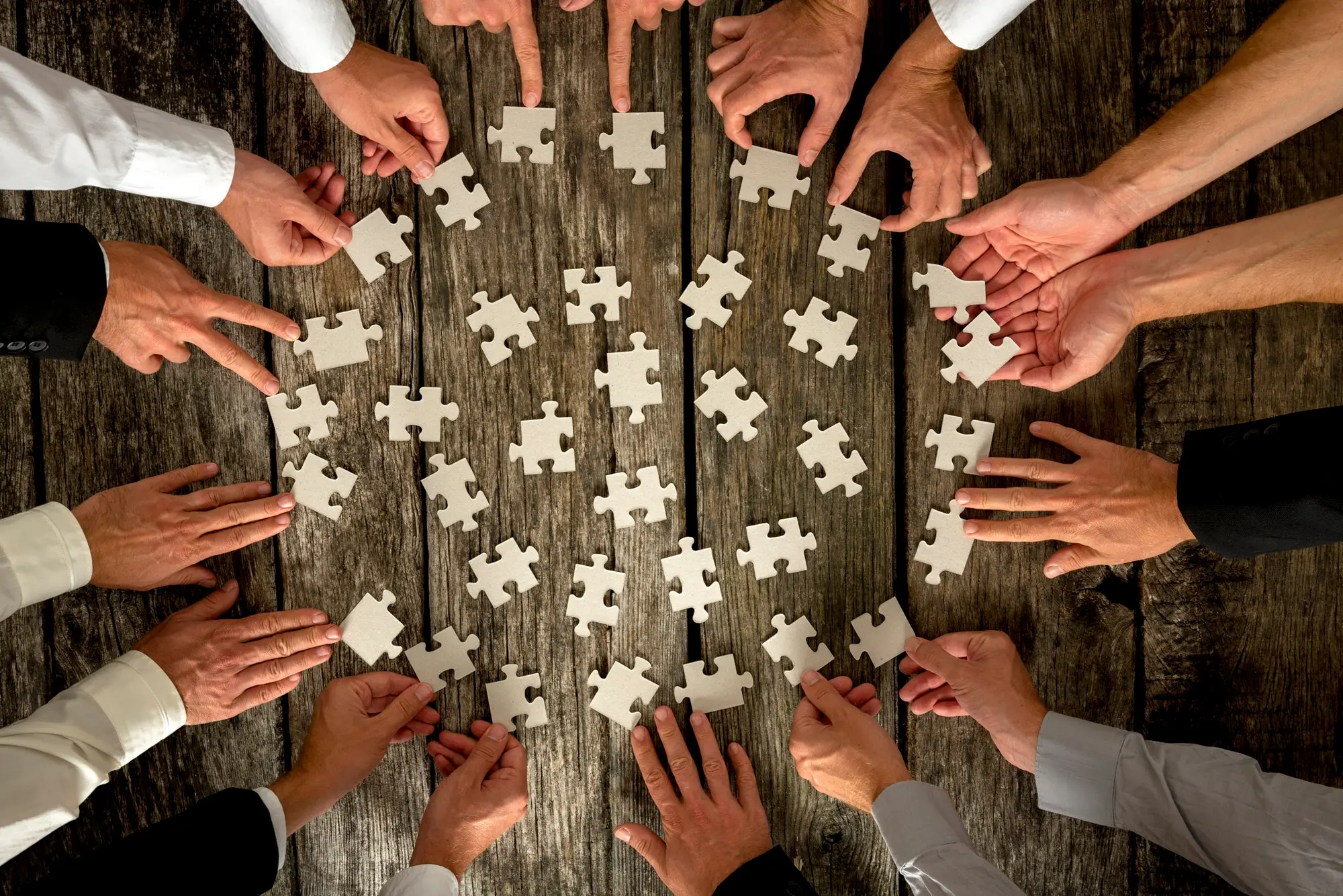 How to Build Connections With Colleagues From the Start